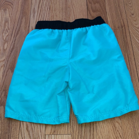Cat & Jack 2 Pairs of Boys' Swim Shorts Size Medium (8/10) - Picture 8 of 11
